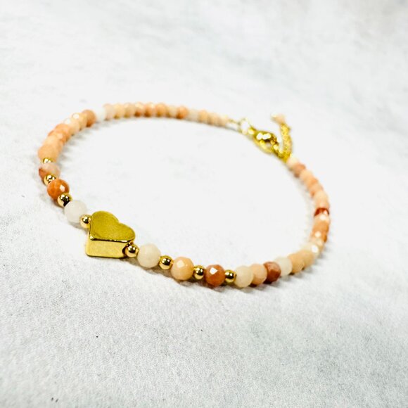 Pink Opal Bracelet with heart charm - Picture 2 of 5